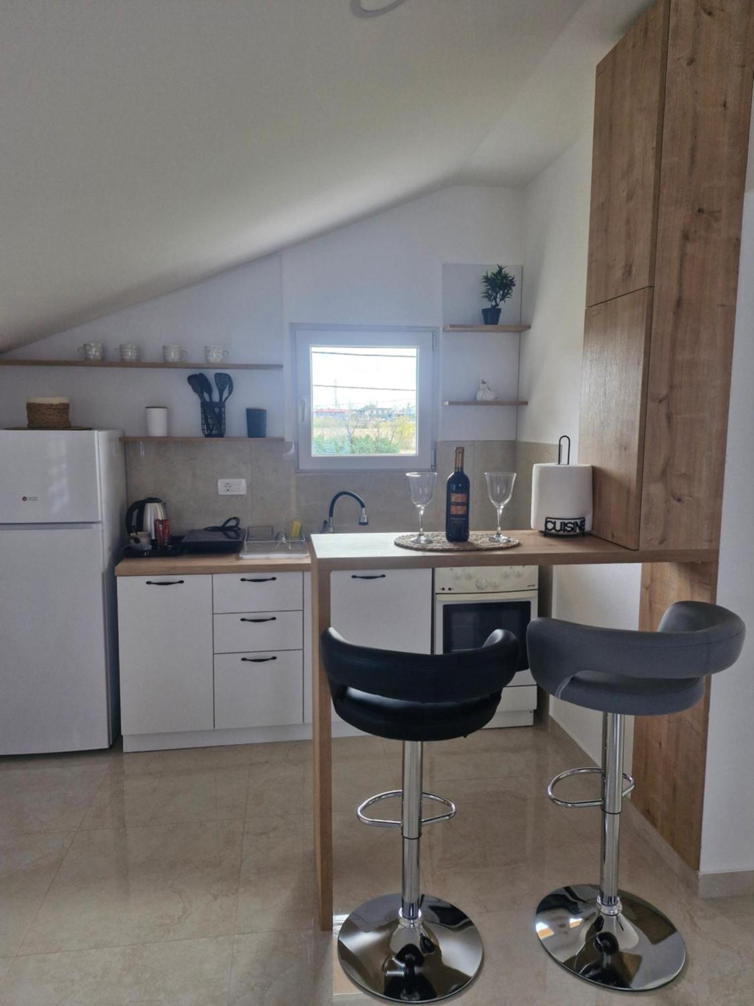 Knezevic Apartman Podgorica Exterior photo